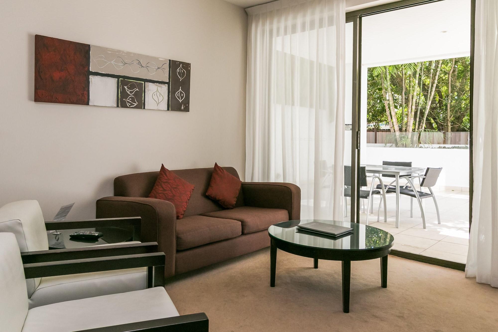 Grand Mercure Allegra Hervey Bay Bagian luar foto A typical apartment at the hotel